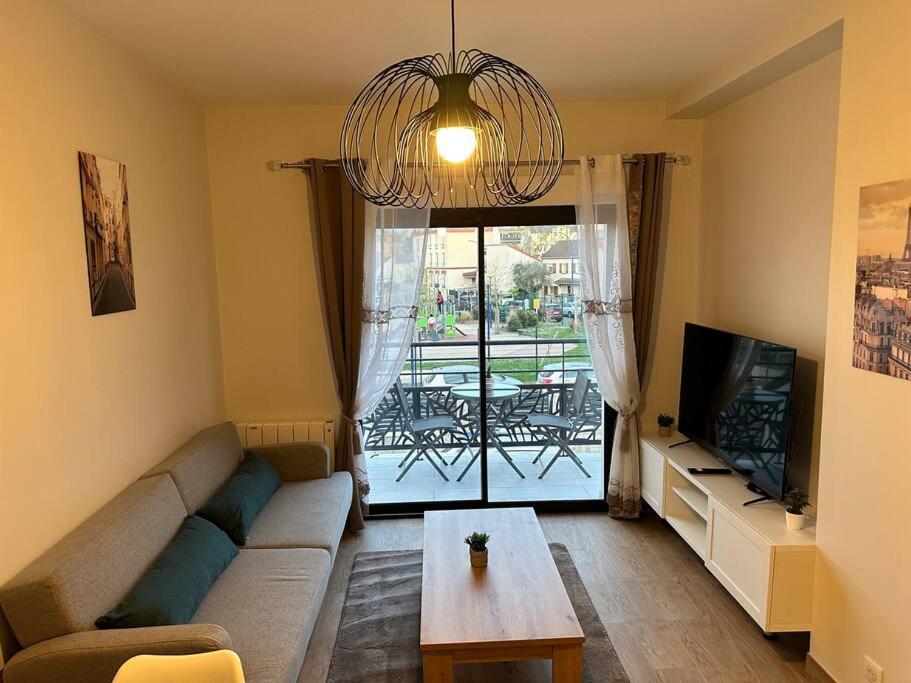 Appartement A 15Min De Paris Дранси Экстерьер фото